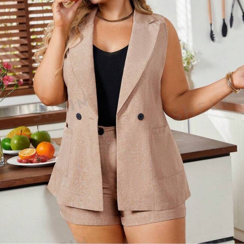 Frenchy Plus Size Sleeveless Vest & Shorts Suit With Attached Pockets